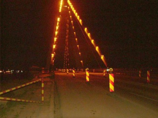 Podul Agigea: se caută soluţii pentru un trafic sigur, pe timp de noapte